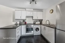 Gilson Place, Coppetts Road, London