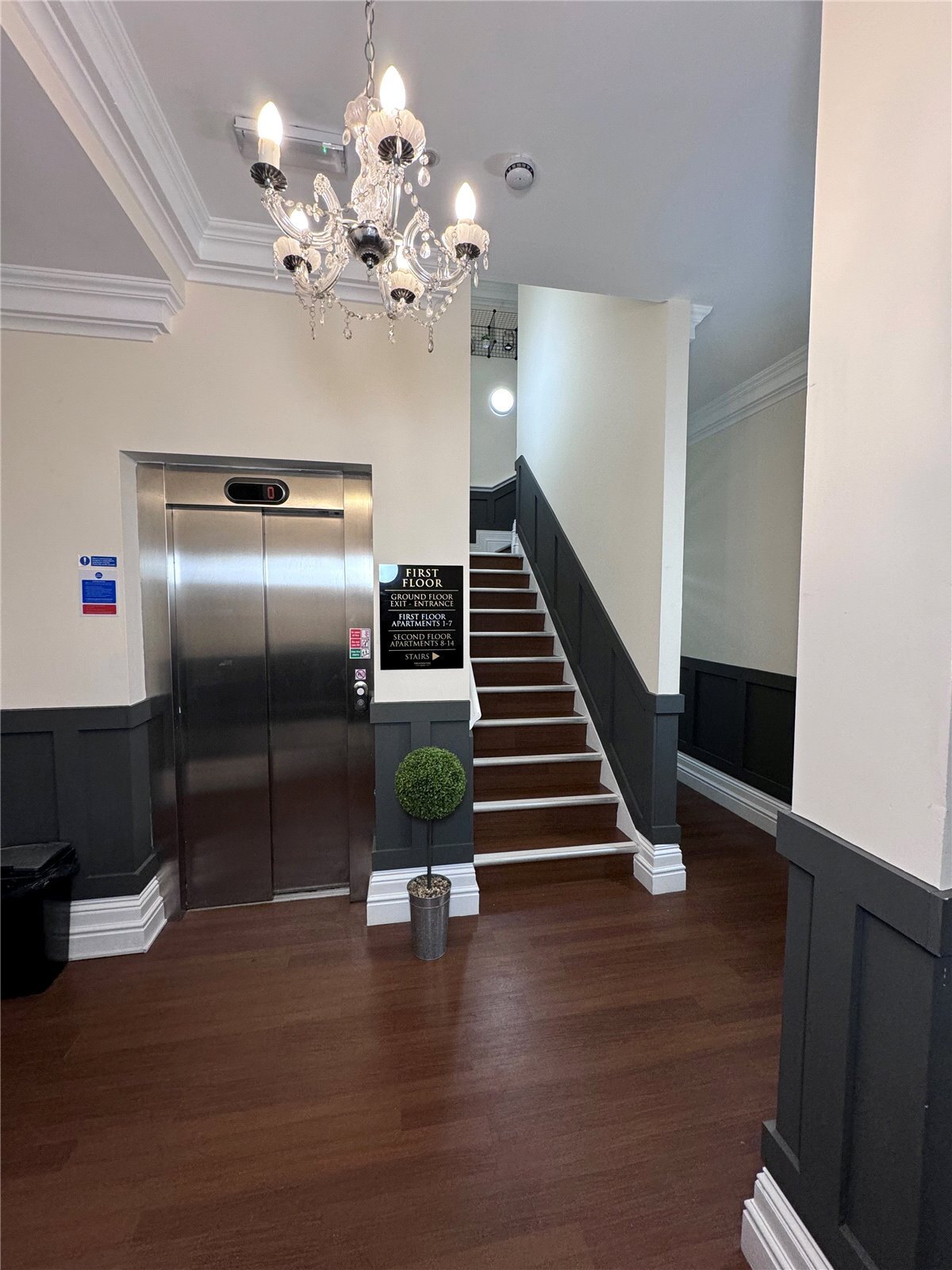36-42 Westgate, Huddersfield, HD1 Image 3