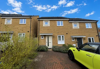 Primrose Road, Lyde Green