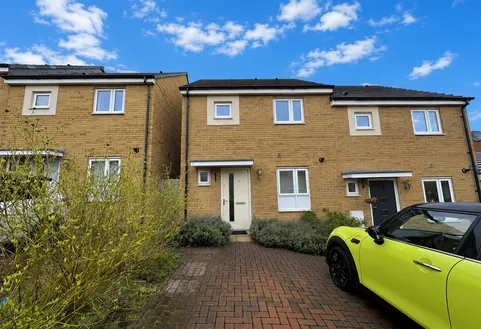Primrose Road, Lyde Green