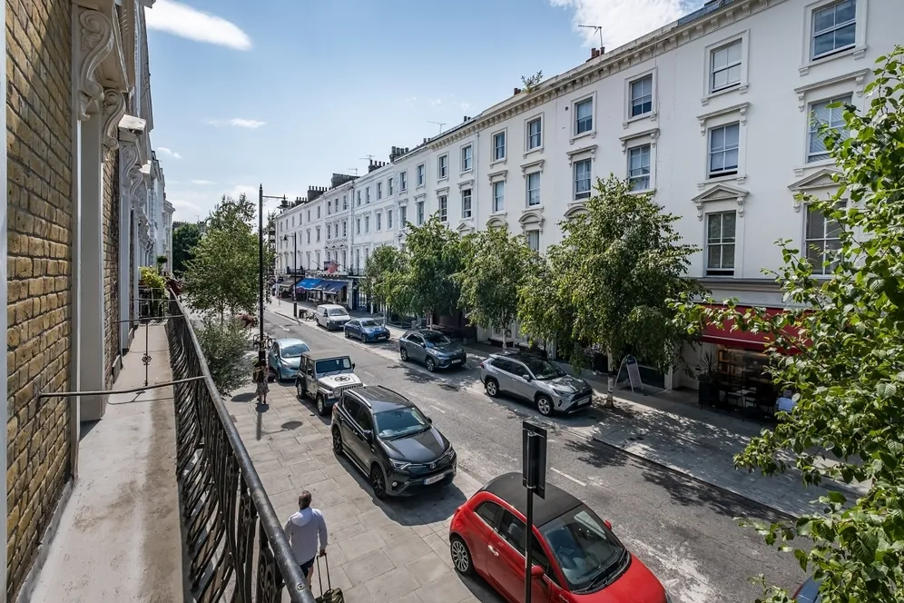 Churton Street London SW1V photo 2