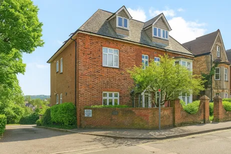 Nightingale Road Guildford GU1