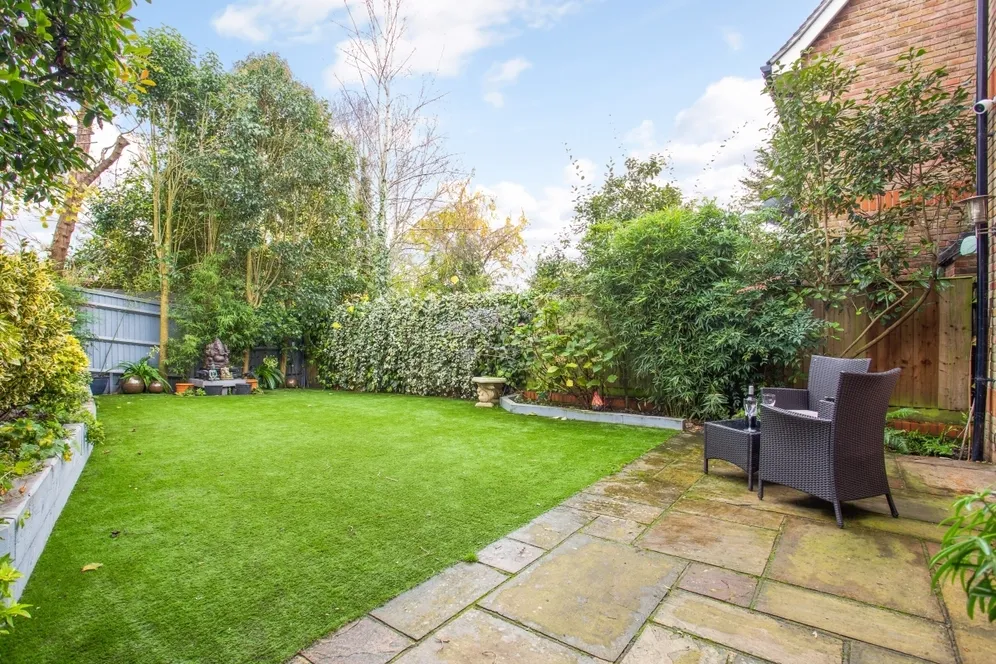 Bushnell Place Maidenhead SL6 photo 4