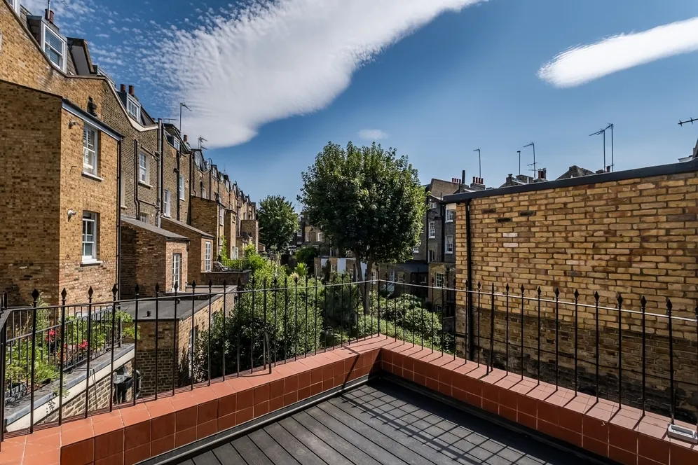 Churton Street London SW1V photo 5