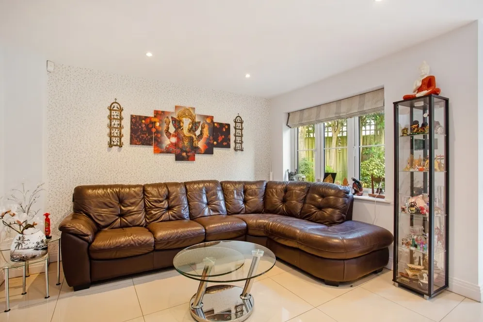 Bushnell Place Maidenhead SL6 photo 8