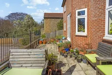 Nightingale Road Guildford GU1 photo 8