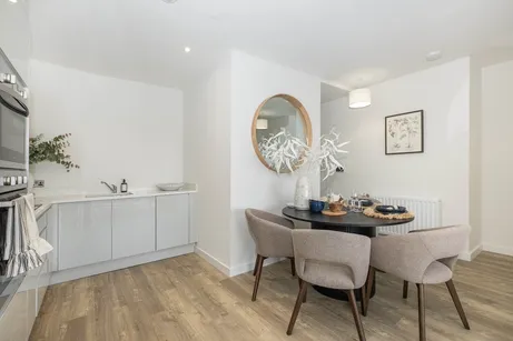 Elmsleigh Road Staines TW18