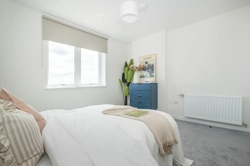 Elmsleigh Road Staines TW18 photo 6