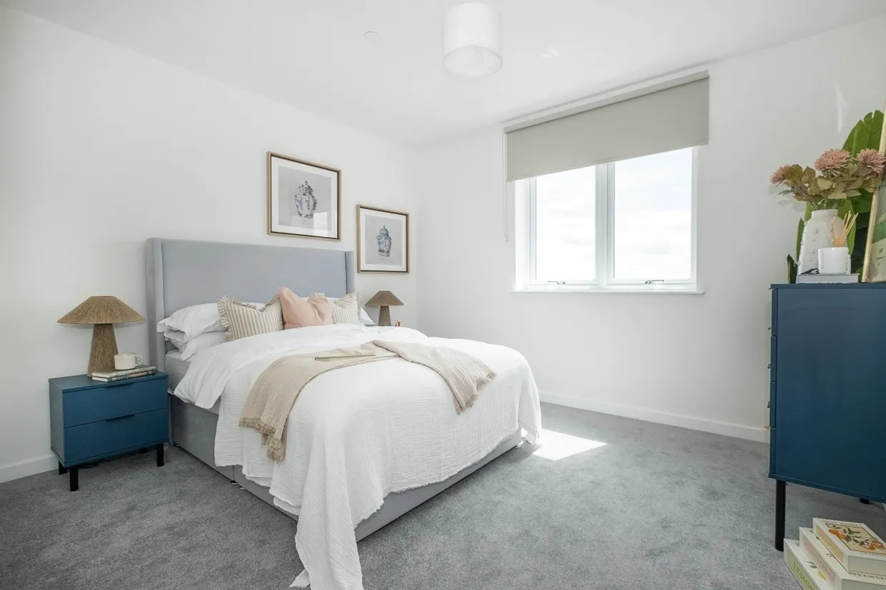 Elmsleigh Road Staines TW18 photo 8