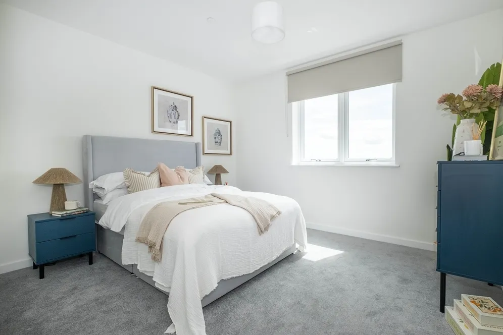 Elmsleigh Road Staines TW18 photo 8