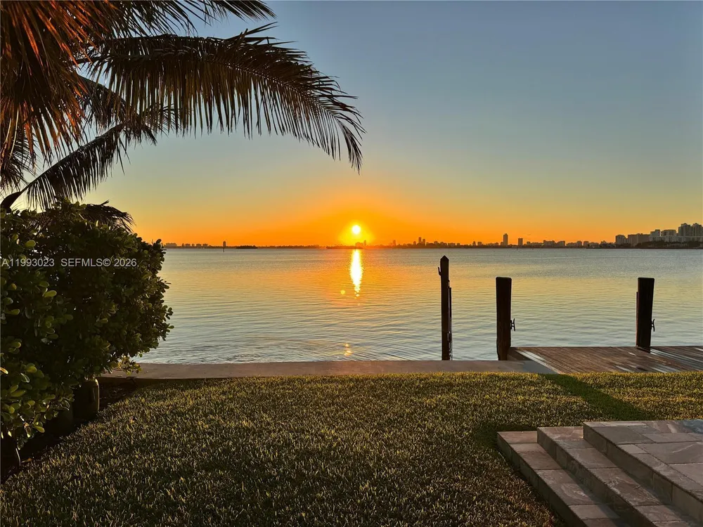 9301 N Bayshore Dr, Miami Shores, FL 33138