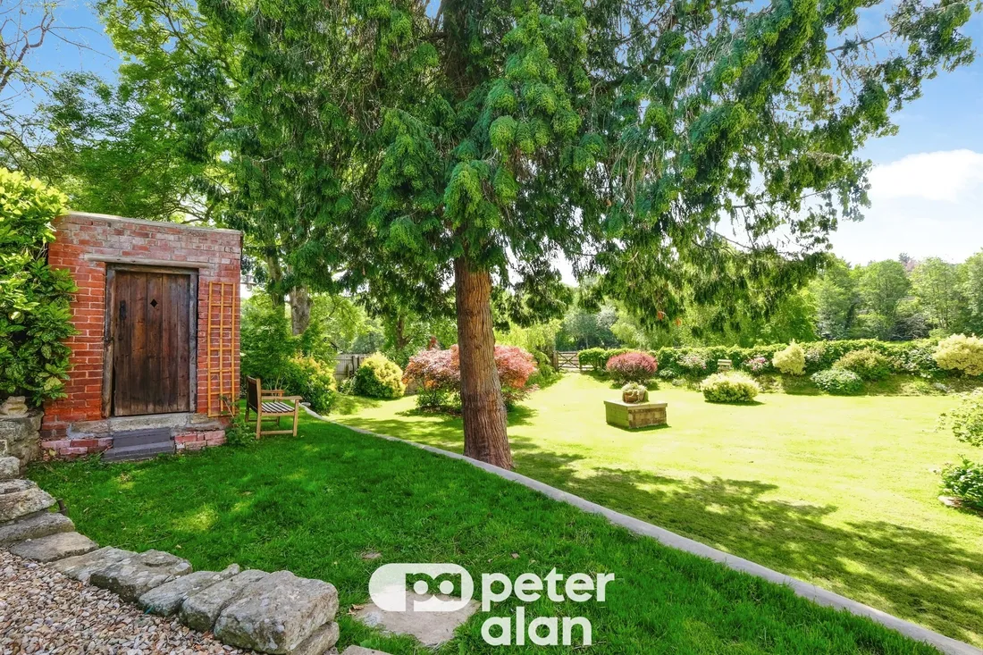 Property photo 35