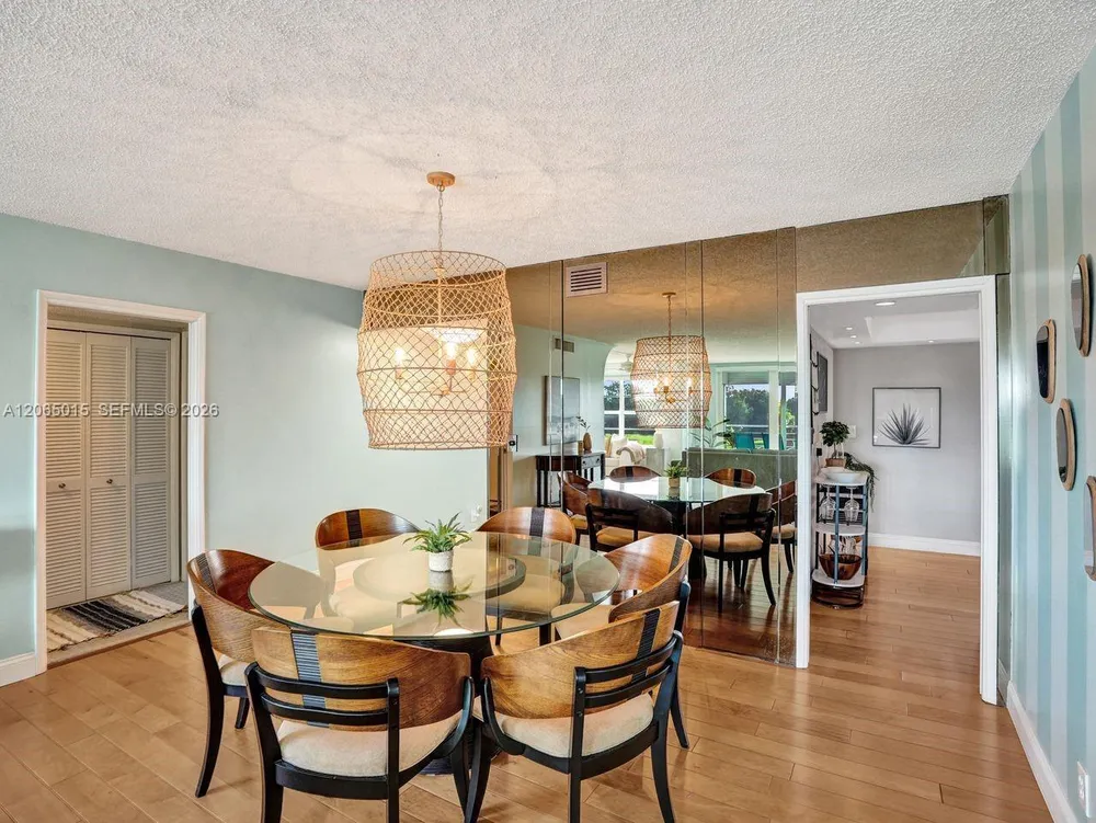 808 Cypress Blvd, Pompano Beach, FL 33069