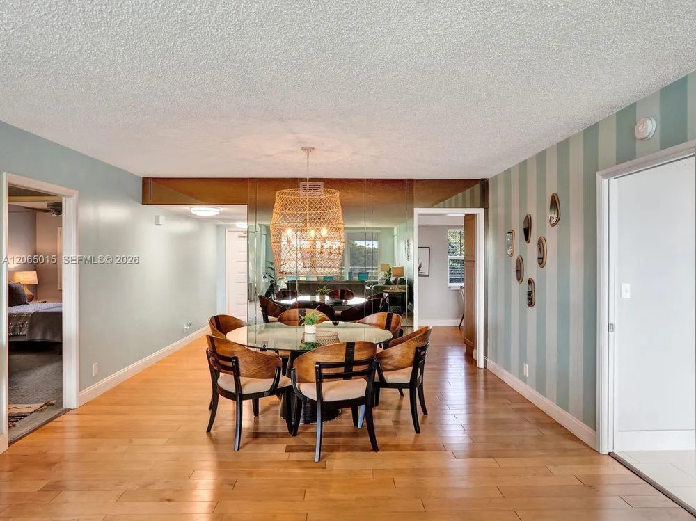 808 Cypress Blvd, Pompano Beach, FL 33069