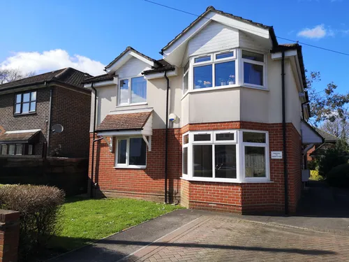 Pinegrove Road, SOUTHAMPTONphoto