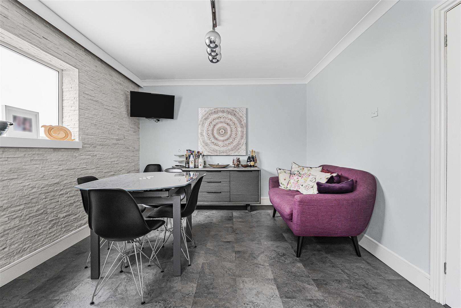 Masons Road, Slough Image 7