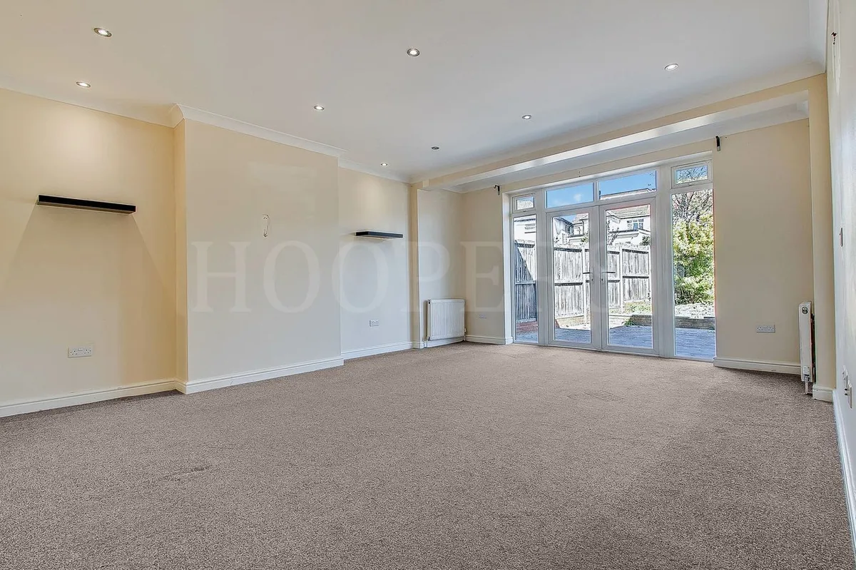 Sonia Gardens, London, NW10