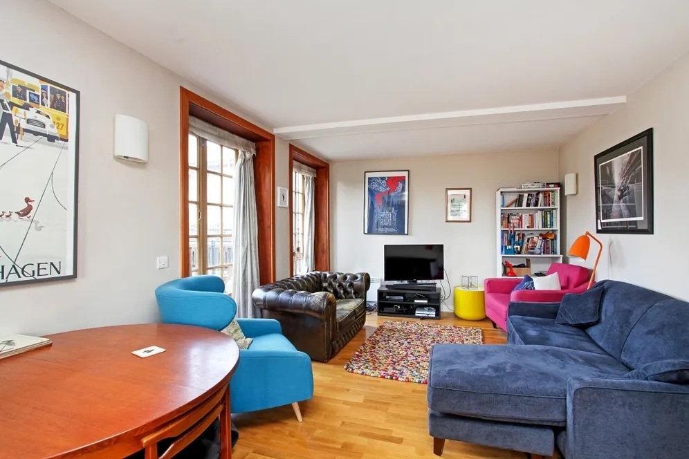 Scott Avenue London SW15 photo 4