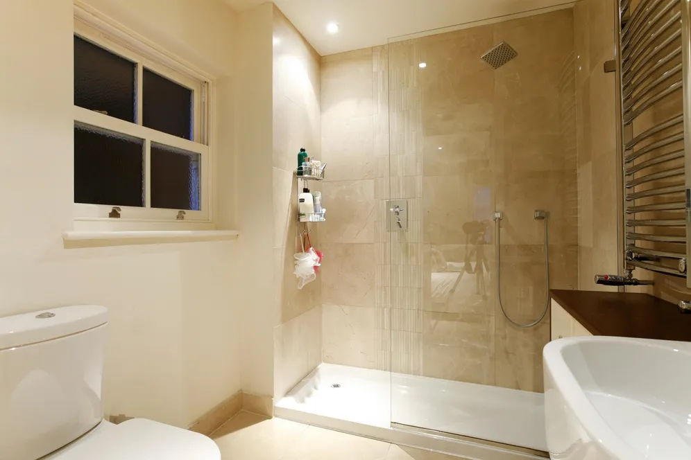 Clifton Road Kingston upon Thames KT2 photo 8