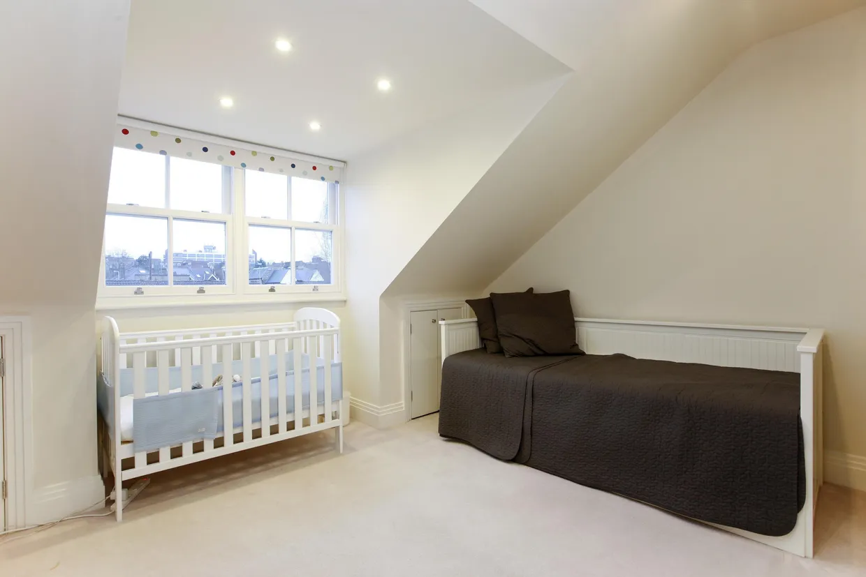 Clifton Road Kingston upon Thames KT2 photo 9