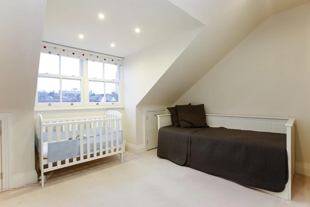 Clifton Road Kingston upon Thames KT2 photo 9