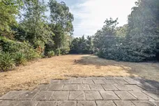 Hampton, TW12 photo 16