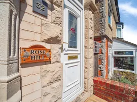 Everest Road, Weymouth thumb 3