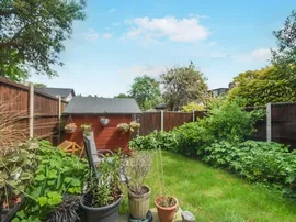 Upminster Road, Hornchurch thumb 3
