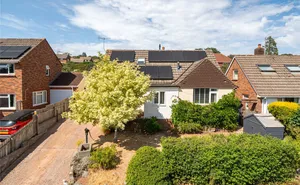 Okefield Road, Crediton, Devon, EX17 photo