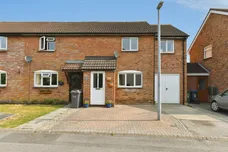 Holland Close, Chippenham