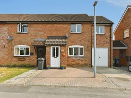 Holland Close, Chippenham photo