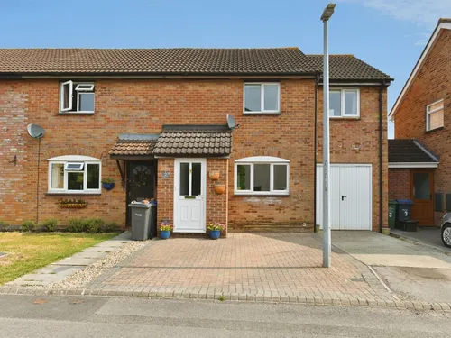 Holland Close, Chippenhamphoto