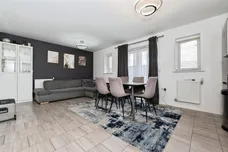 Woodside Close, Grays