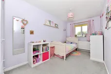 Holland Close, Chippenham