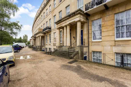 42 Lansdown Crescent, Cheltenham, GL50