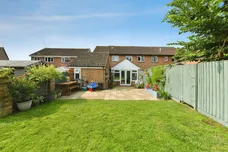 Holland Close, Chippenham