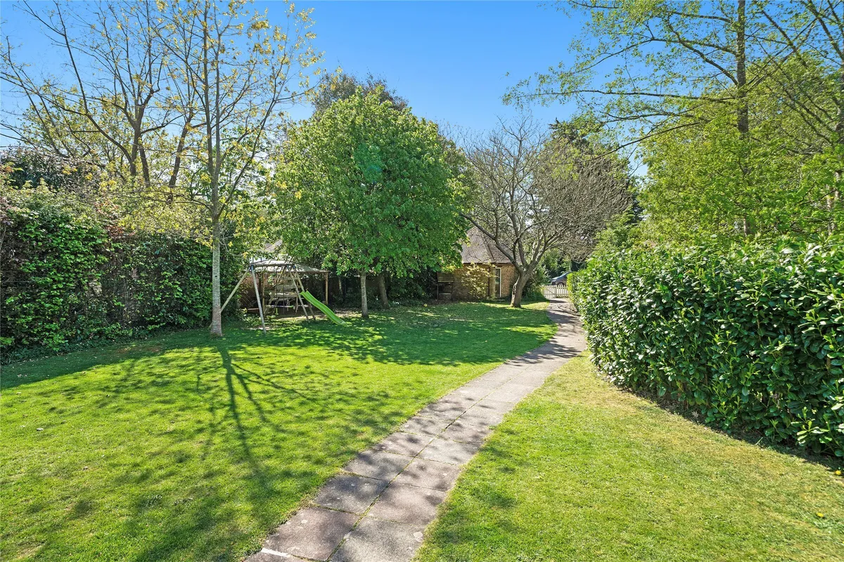 Ifield Road, Charlwood, Surrey, RH6