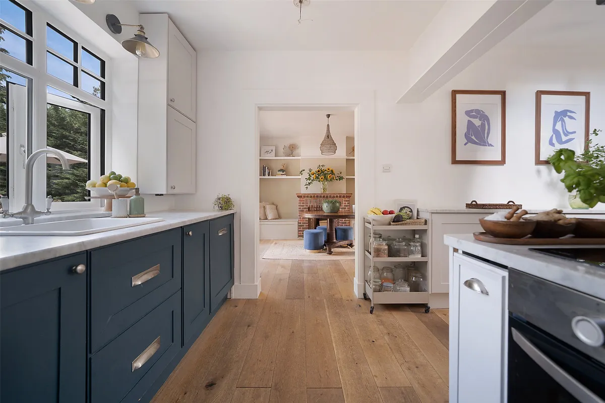 London Road, Westhumble, Dorking, RH5