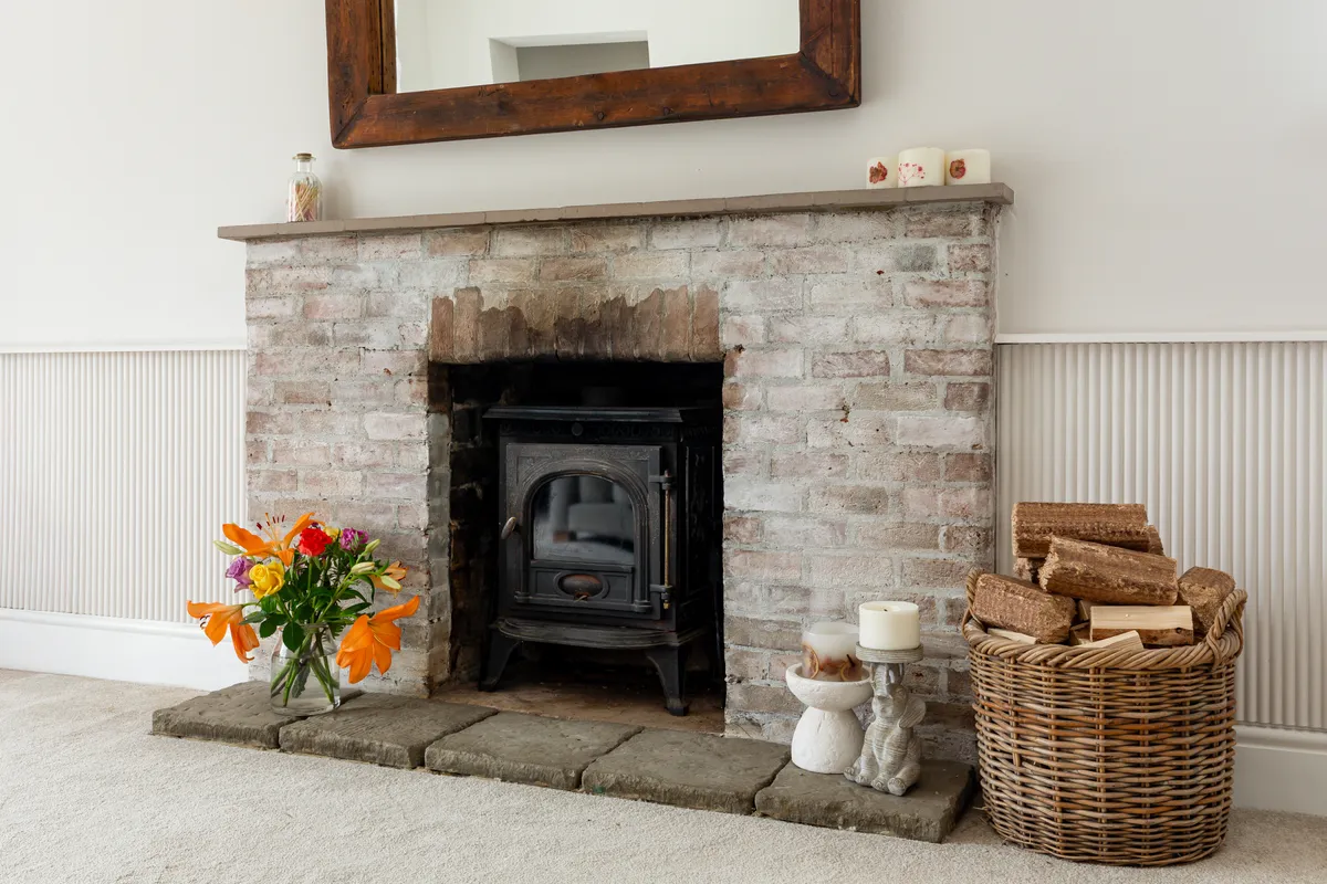Ifield Road, Charlwood, Surrey, RH6