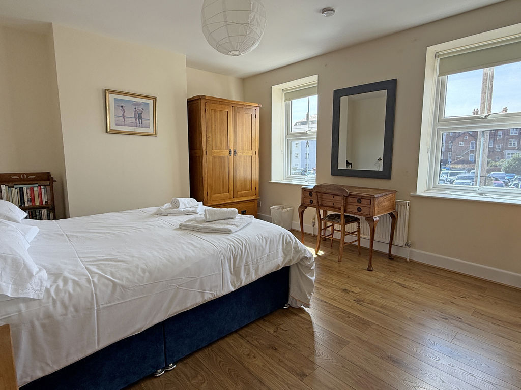 East Street, Sidmouth Image 14