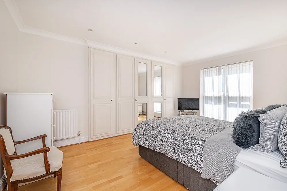Paget Place, Kingston Upon Thames, KT2 photo 6
