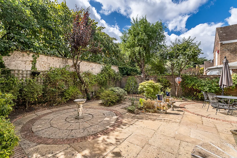Paget Place, Kingston Upon Thames, KT2 photo 8