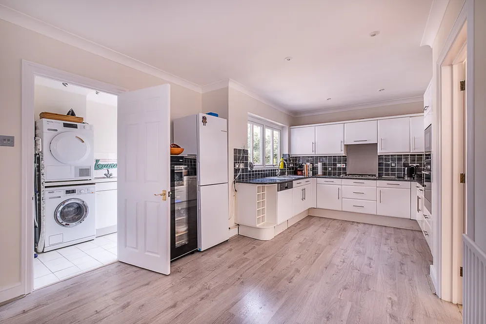 Paget Place, Kingston Upon Thames, KT2 photo 15