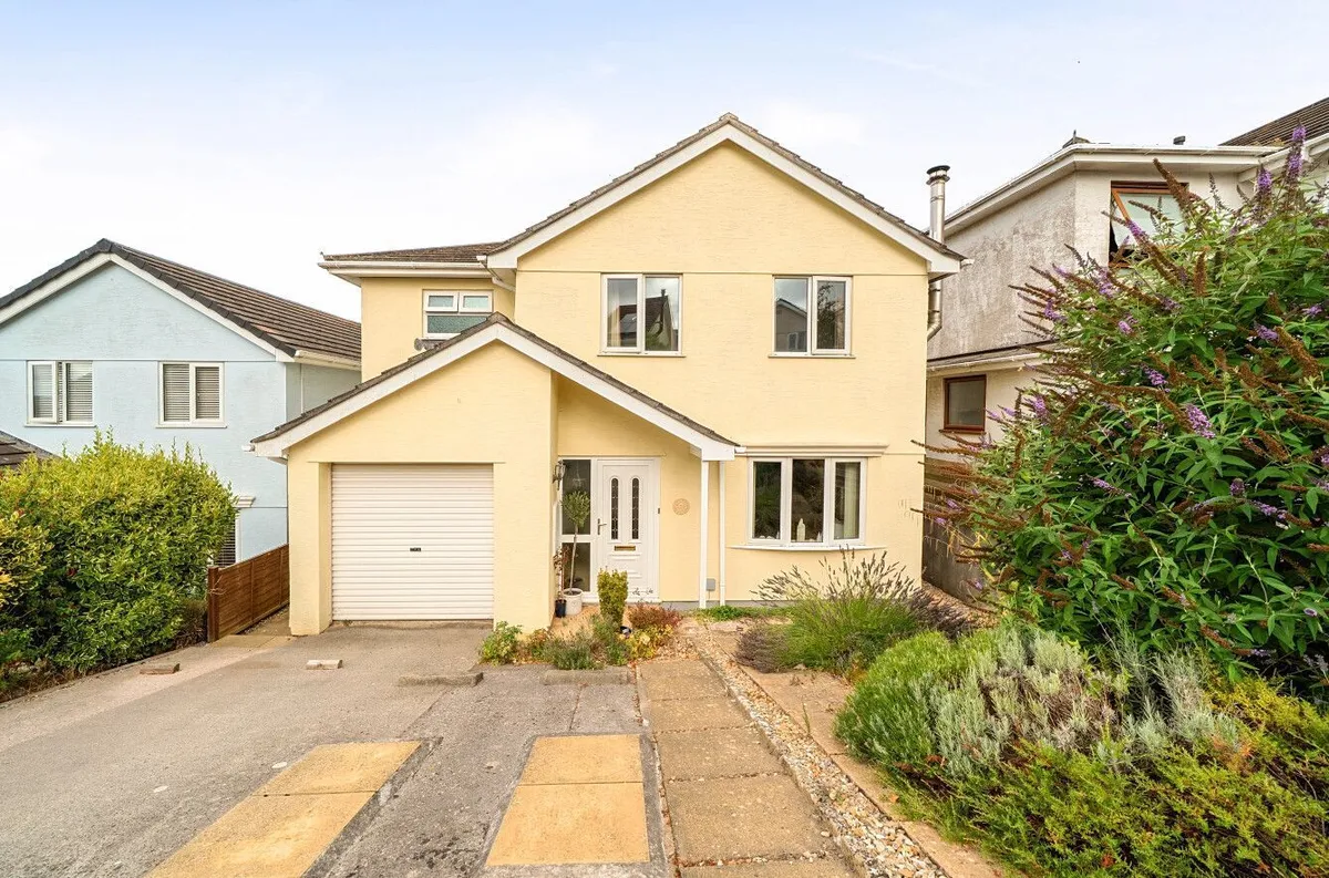 Vincents Road, Kingsbridge