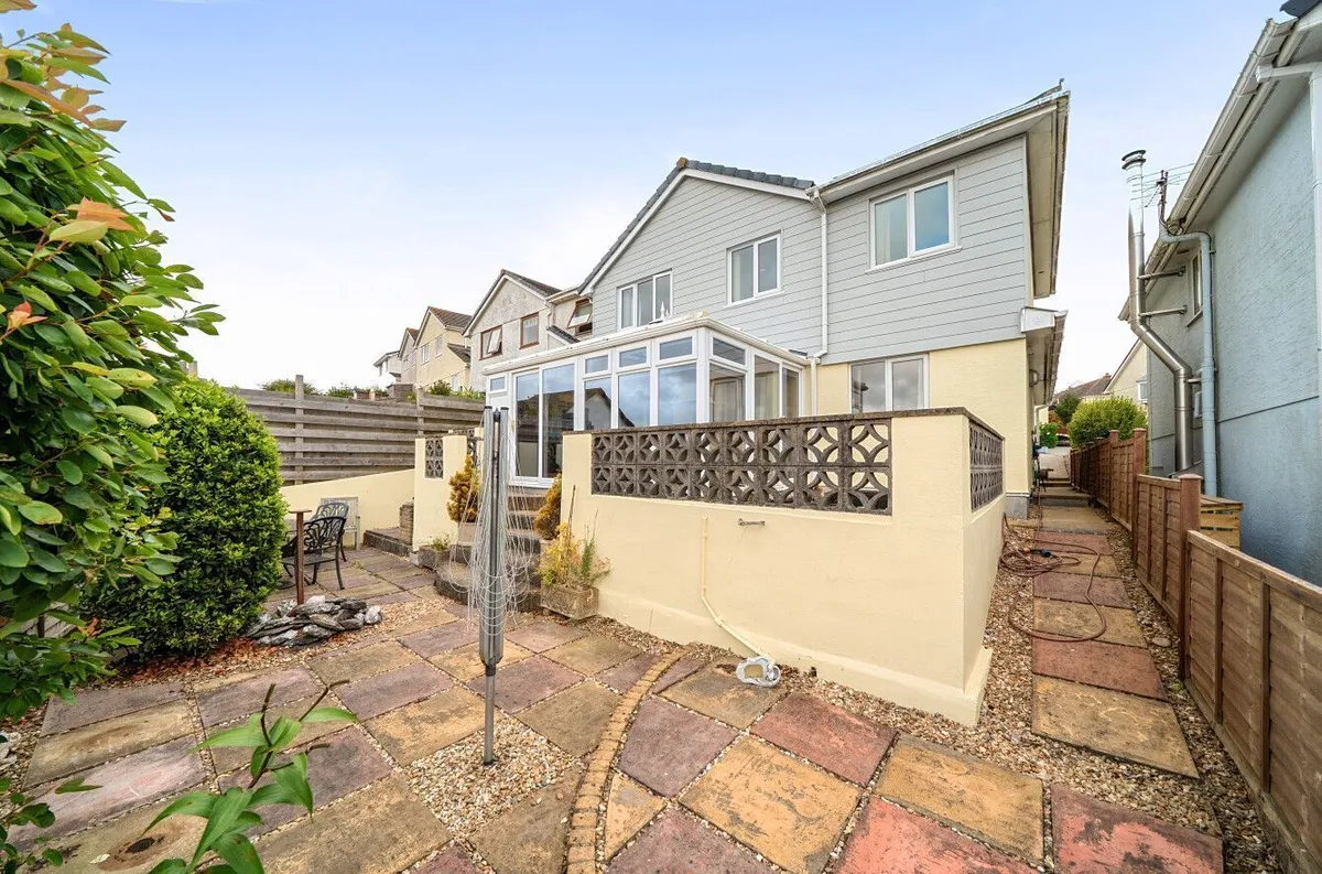 Vincents Road, Kingsbridge
