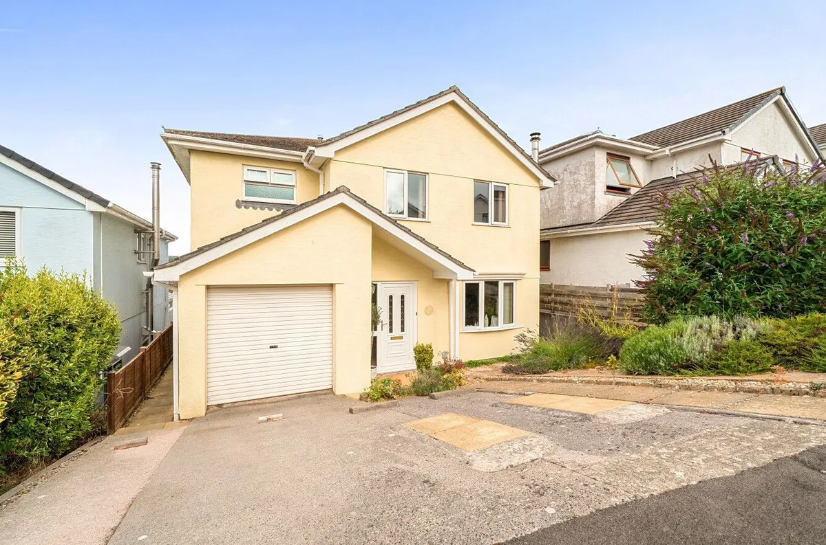 Vincents Road, Kingsbridge