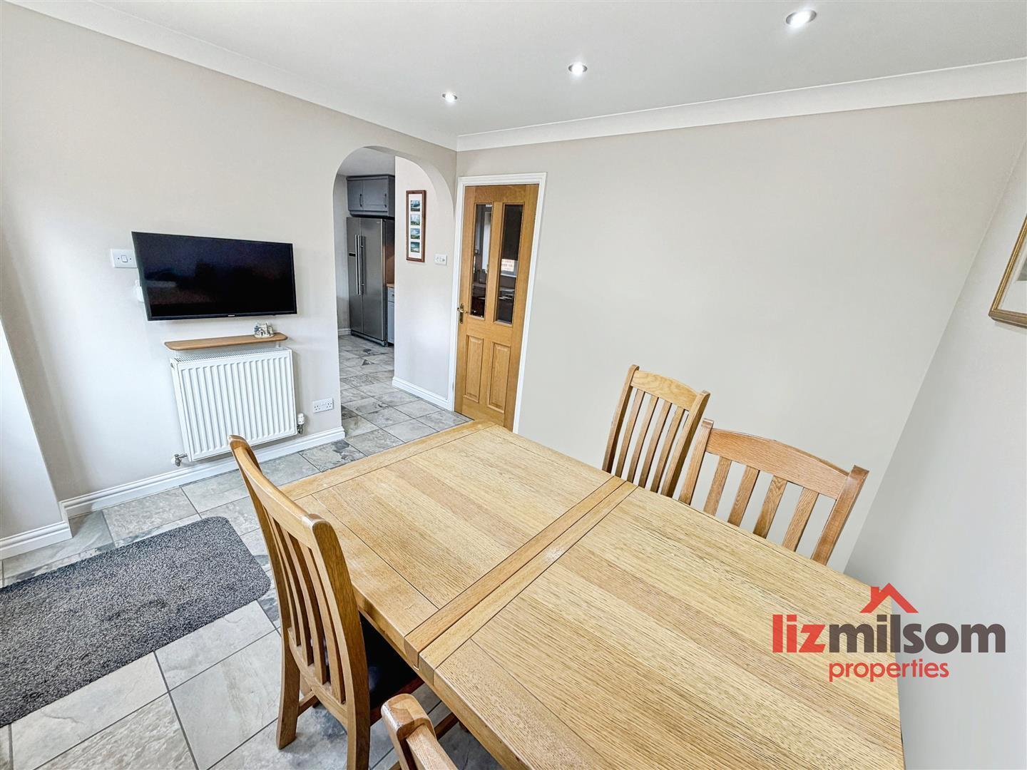 Woodward Way, Swadlincote Image 8