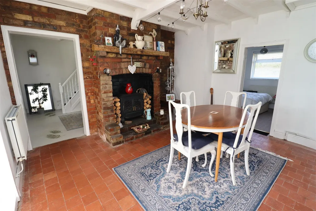 The Landing, Broomfleet