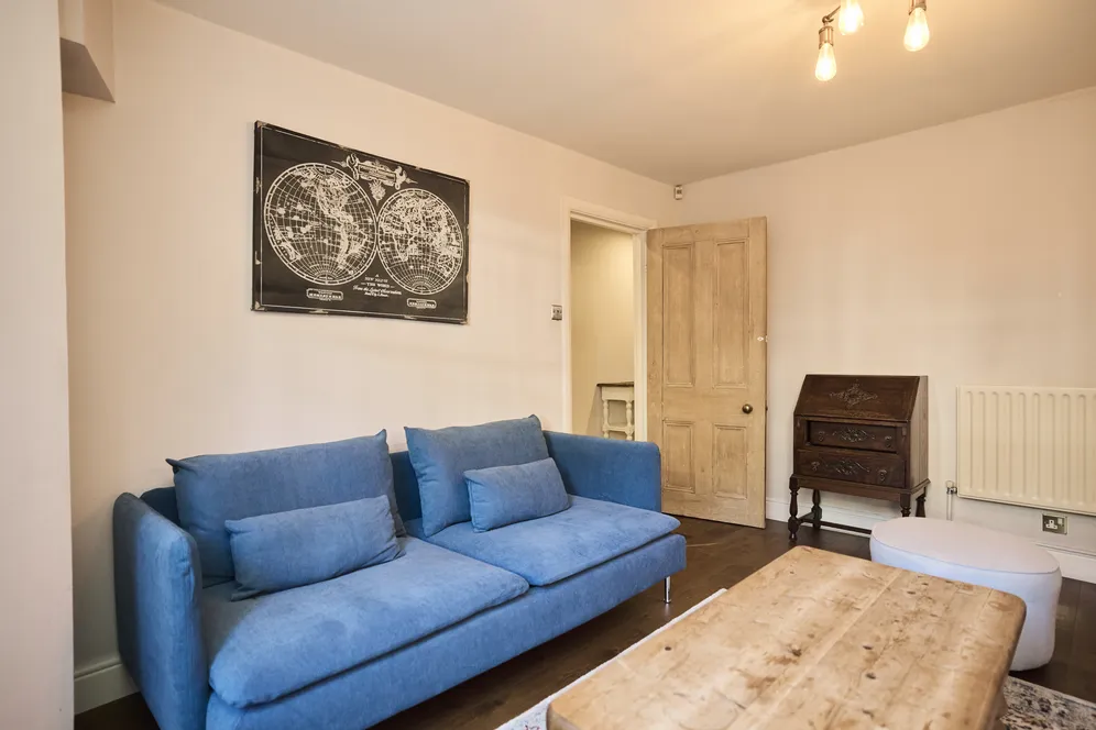 Taybridge Road, London, SW11 photo 9