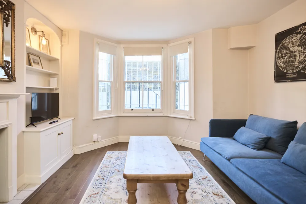 Taybridge Road, London, SW11 photo 10